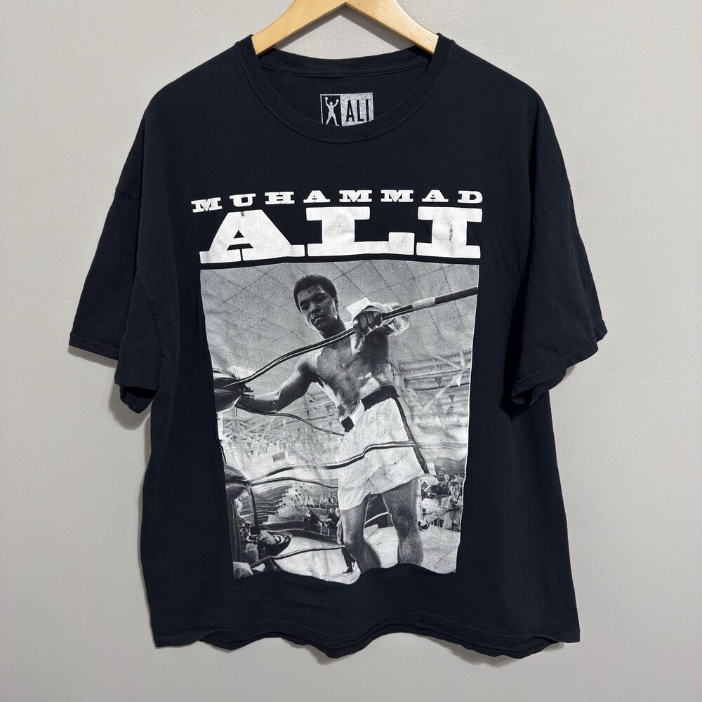 Muhammed Ali Shirt 2XL Y2K The Greatest Boxer Boxing Cassius Clay Tee